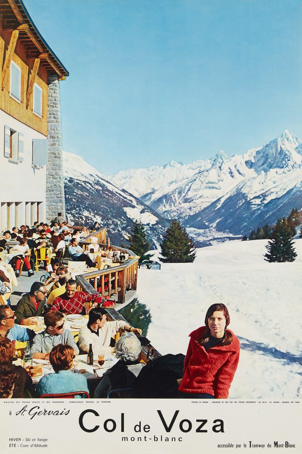 An original vintage photographic ski poster featuring St.Gervais, Col de Voza, mont blanc